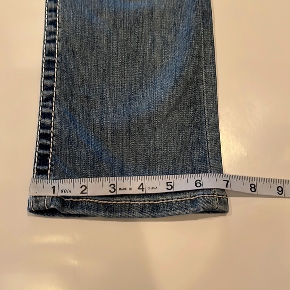 BKE Denim Sabrina Low Rise Capri Size 26 - Picture 7 of 16